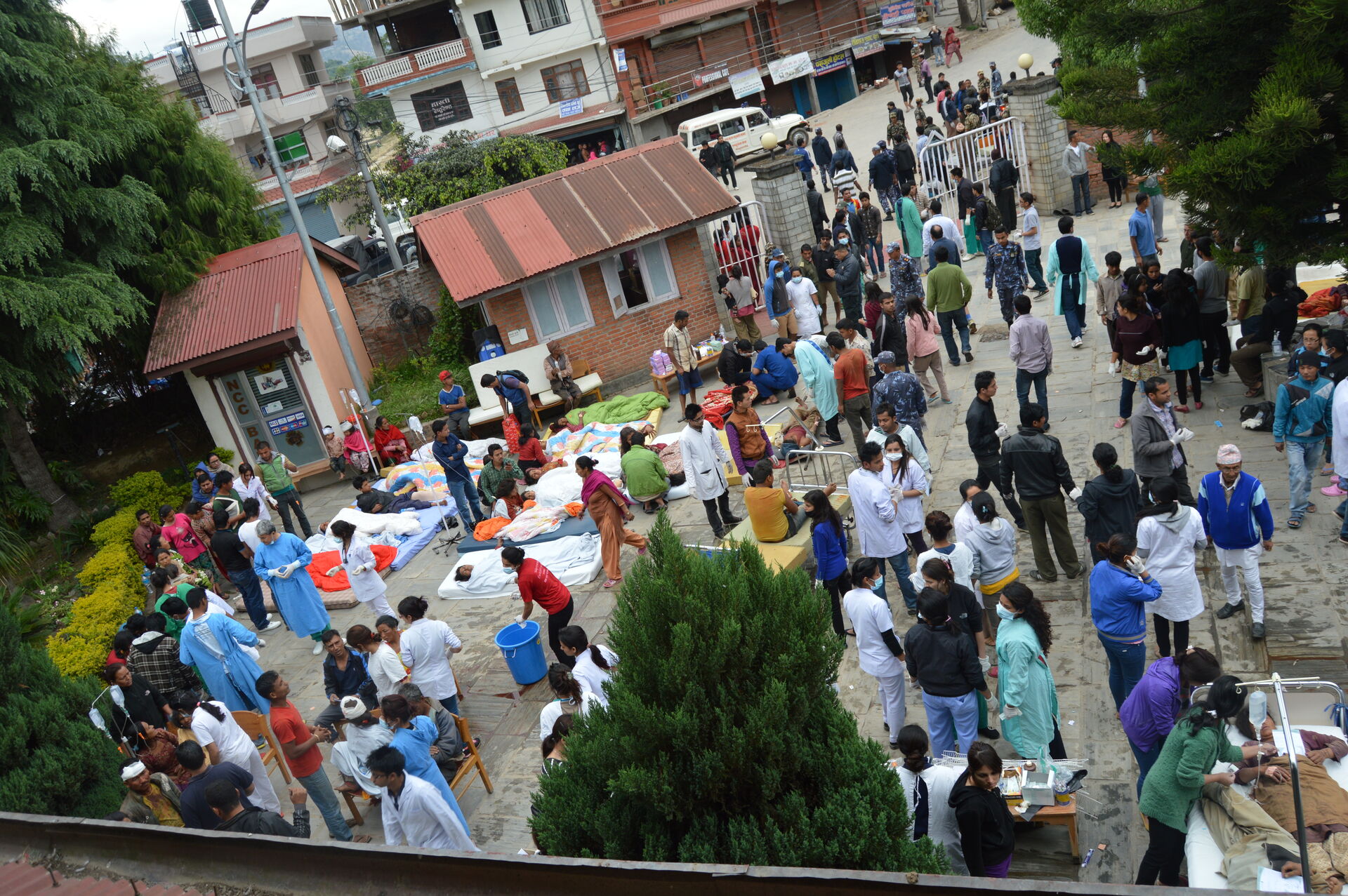 15_Dhos_Erdbeben_009_w.JPG